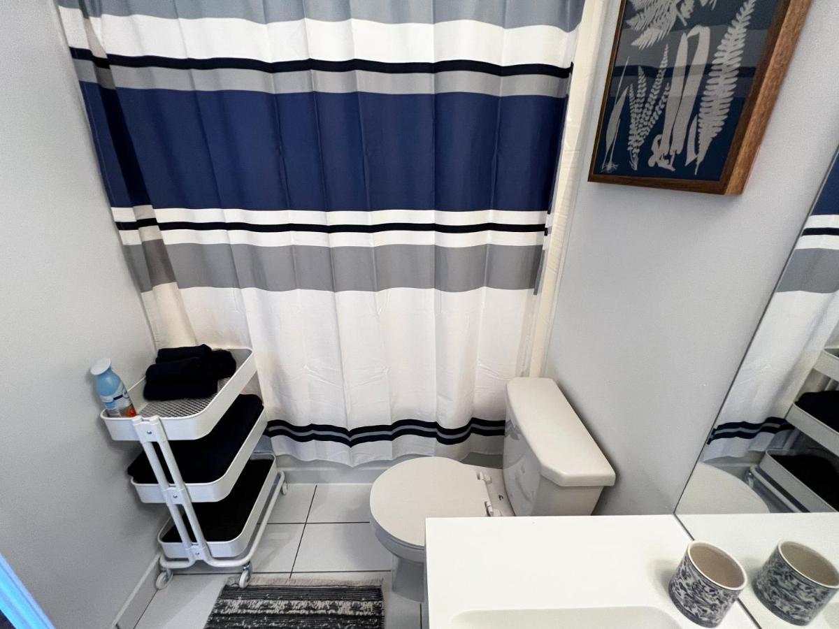 Simply Comfort. Elegant Apartments Dan Lecki Toronto Luaran gambar