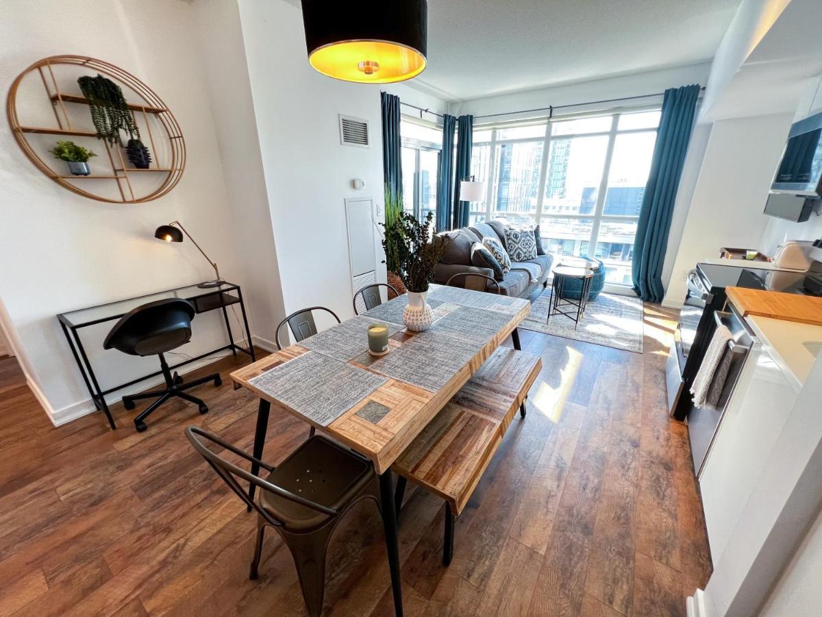 Simply Comfort. Elegant Apartments Dan Lecki Toronto Luaran gambar