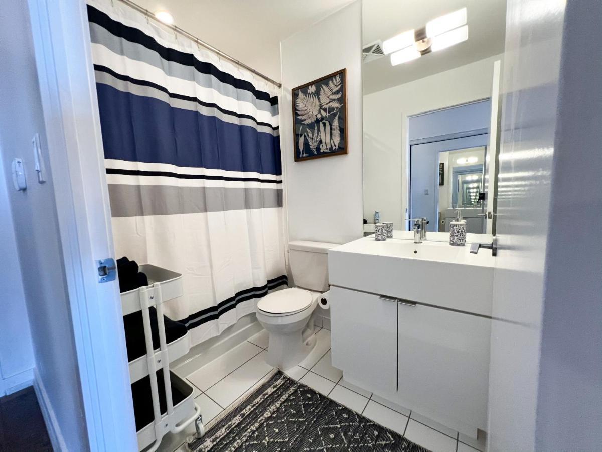 Simply Comfort. Elegant Apartments Dan Lecki Toronto Luaran gambar