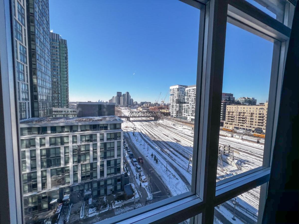 Simply Comfort. Elegant Apartments Dan Lecki Toronto Luaran gambar